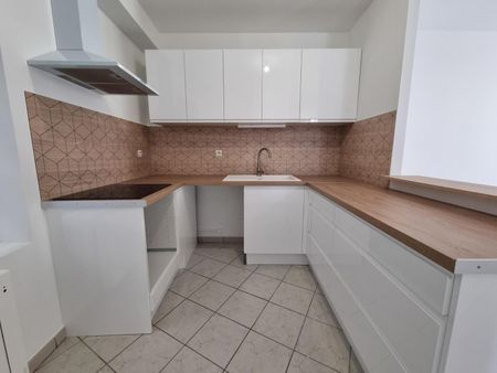 Location maison 4 pièces 73 m2 à Montlouis-sur-Loire - Photo 3