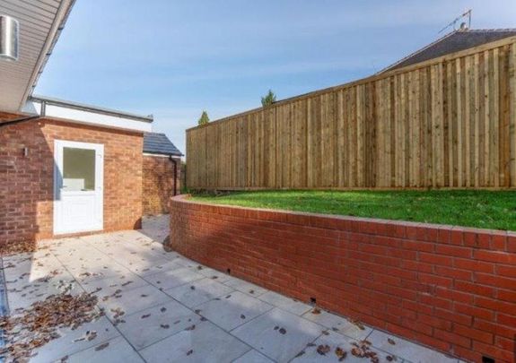 3 bedroom detached house to rent - Photo 1