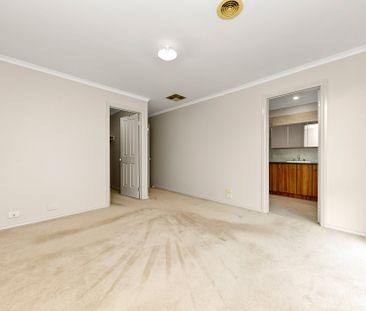 26 Saint Laurent Rise, Knoxfield - Photo 3