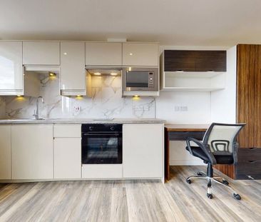 Studio to rent - Photo 5