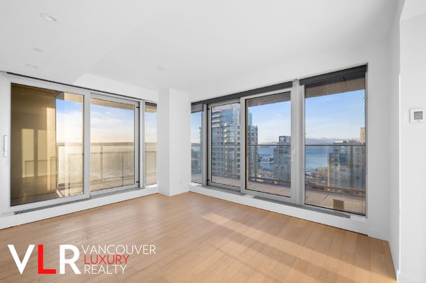 Condo in Downtown Vancouver, BC - Photo 1