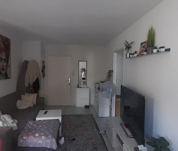 Location Appartement 2 pièces 49m² FOUGERES 35300 - Photo 1