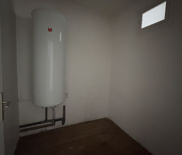 Location Appartement 2 pièces 75m² CASTELNAUDARY 11400 - Photo 2