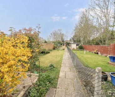 3 bedroom terraced house to rent - Photo 6