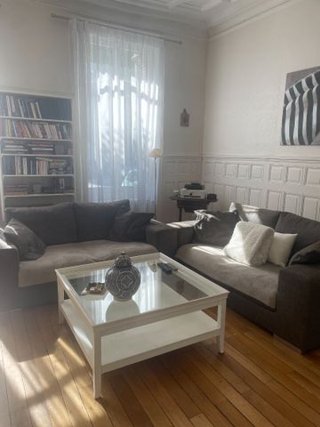 Location Appartement 3 pièces 82m² - Photo 2