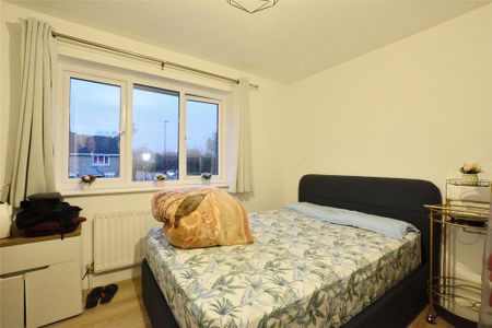 2 bedroom end of terrace house to rent - Photo 5