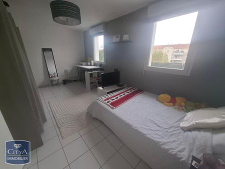 Location Appartement 1 pièce 27m² AGEN 47000 - Photo 2