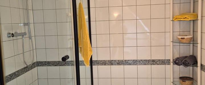 Helle Maisonette-Wohnung über den Dächern von St. Tönis - Photo 1