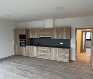 Pronájem bytu 3+kk • 75 m² bez realitkyTismice - Tismice, Středočes... - Fotografie 1