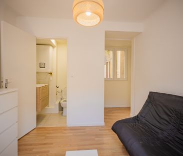 Frais d'agence offerts - Un studio refait à neuf - Rue Jules Lecesn... - Photo 3