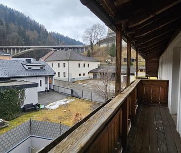 3-Zimmerwohnung mit Balkon und extra Küche - Photo 1