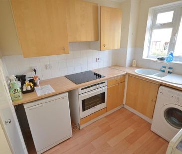 1 bedroom end of terrace house to rent - Photo 3