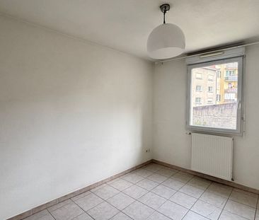 Location Appartement 2 pièces 46m² - Photo 5