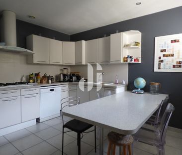 Location Maison 6 pièces 203m² GRADIGNAN 33170 - Photo 5