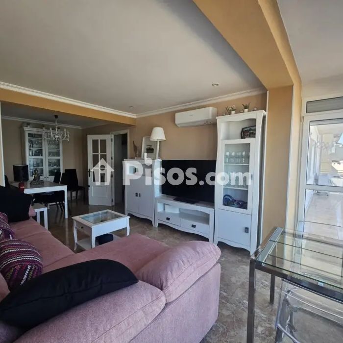 Piso en alquiler en Paseo Marítimo - Photo 1