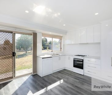 Location Perfect! - Photo 6