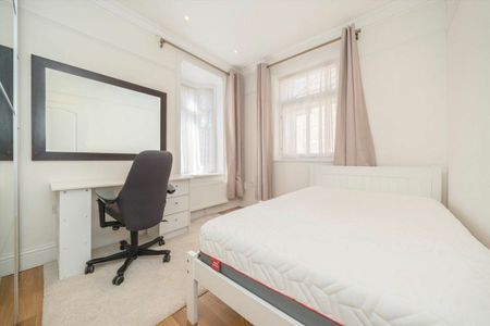 Hart Grove, Ealing, W5 - Photo 4