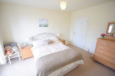 76 Bell Towers, Bell Towers South, BT72HD, Belfast - Photo 4