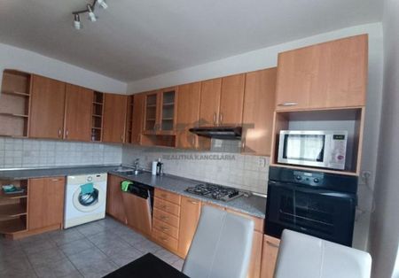 Na prenájom 3-izb. byt ul. Líščie Nivy - Ružinov - Fotografia 4