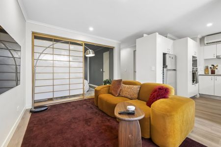 Peaceful, Fully Furnished Living with Minimal Stairs | Large Courtyard | Oversized Bathroom - Photo 3