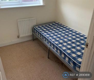 3 bedroom end of terrace house to rent - Photo 1