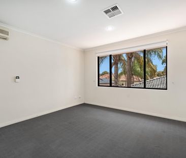 In The Heart Of Como - Photo 6