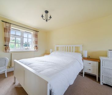 3 bedroom cottage to rent - Photo 5