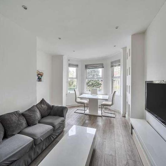 Lichfield Grove, Finchley, N3 - Photo 1