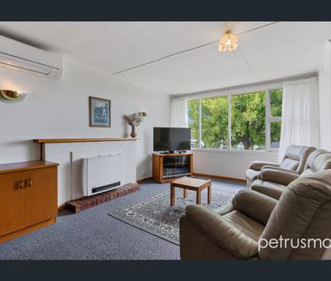 Convenient Living on a Generous Block - Photo 3