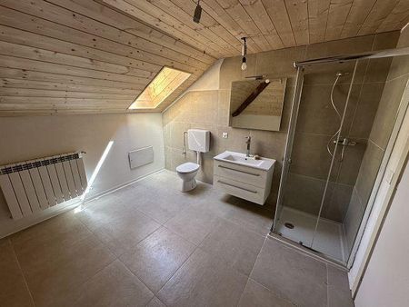 3 1/2-Zimmer-Mansarden-Wohnung im Dachgeschoss an ruhiger, zentrale... - Photo 4