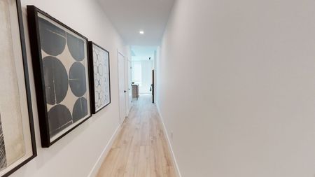 435 Rene-Levesque Blvd West, Montréal, QC - Photo 2