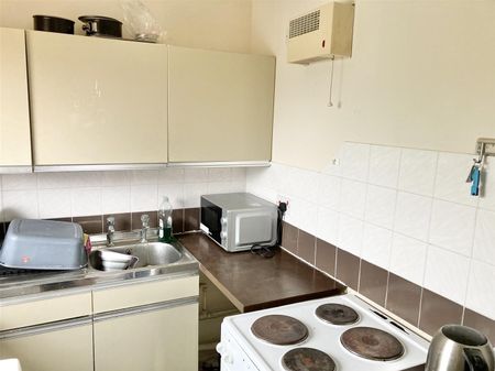 Stonebridge, Clevedon - Photo 3