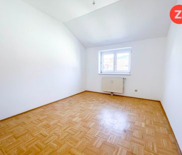 3- Zimmer Wohnung inkl. Loggia und Stellplatz! Einbau einer Küche m... - Foto 5