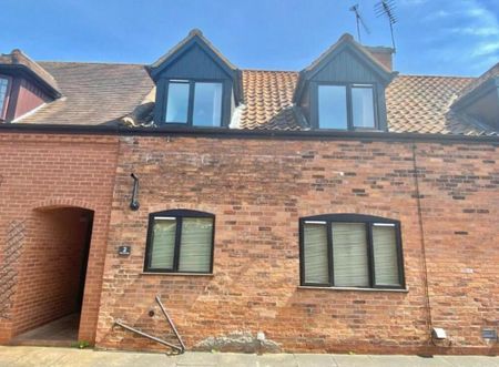 2 bedroom terraced house to rent - Photo 3