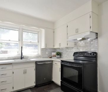 For Lease - 442 Highland Road, Kitchener, Ontario - Photo 5