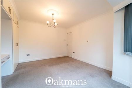 6 bedroom detached house to rent - Photo 3