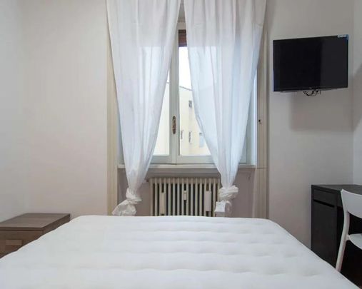 Via Rodolfo Farneti, Milan, Lombardy 20129 - Photo 1