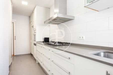 Flat for rent with views in Ruzafa (Valencia) - Photo 4