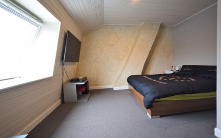 Gesloten woning met één slaapkamer nabij centrum Roeselare - Photo 2