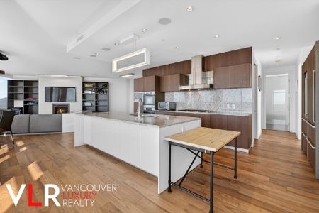 None in Downtown Vancouver, BC - Photo 2