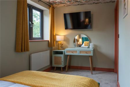 2 bedroom apartment to rent - Photo 5