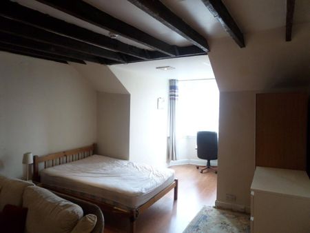 5 bedroom flat to rent - Photo 2