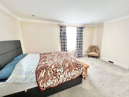 2 bedroom terraced house to rent - Photo 3