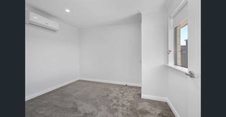 Modern 3x2 Home in Somerville - Photo 4