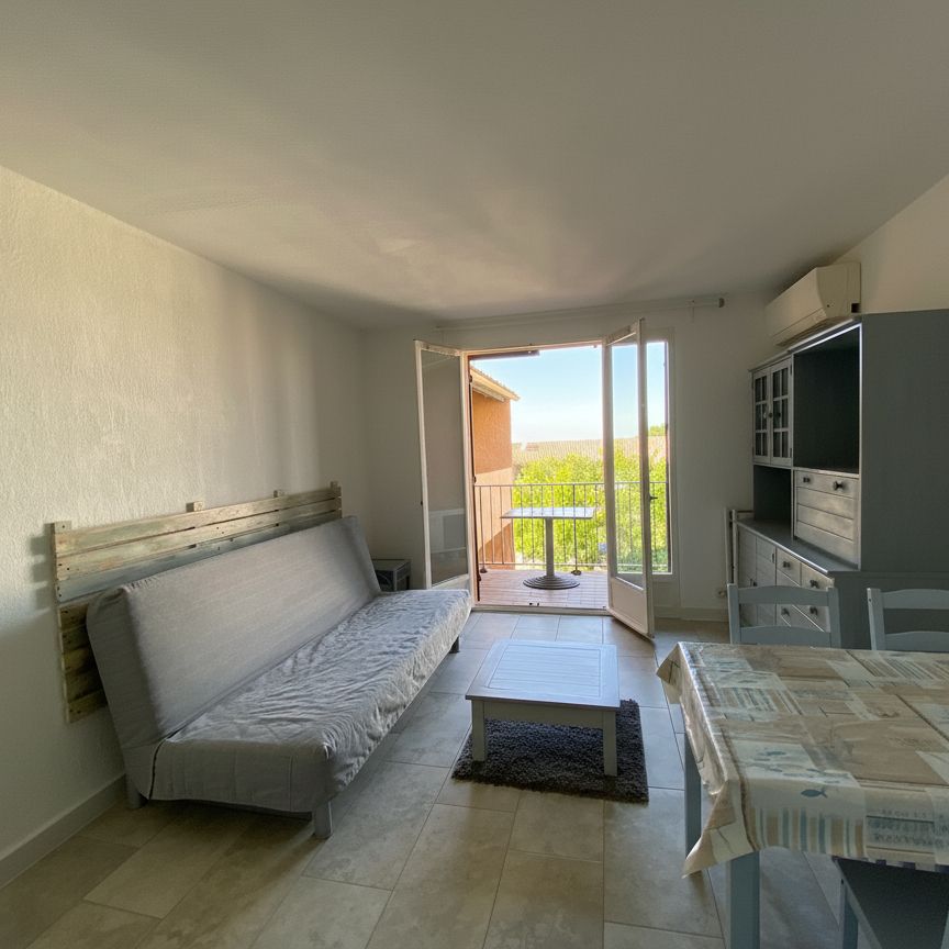 Appartement Saint Cyr Sur Mer 1 pièce(s) 30.54 m2, - Photo 1