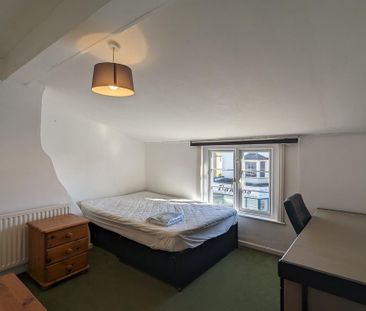 5 bedroom terraced house to rent - Photo 4