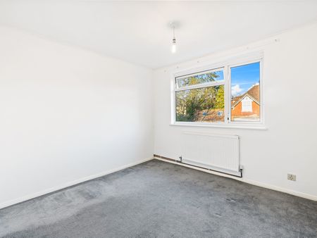 Ref: GF - Wray Common Road - Photo 4