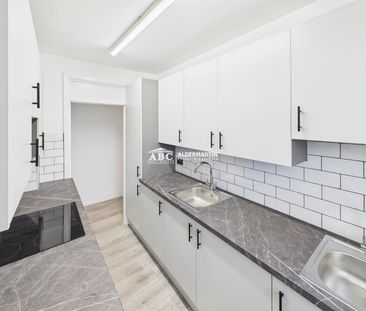 Bell Lane, NW4 2AW, London - Photo 4