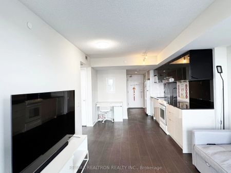 72 Esther Shiner Boulevard #510 - Photo 2