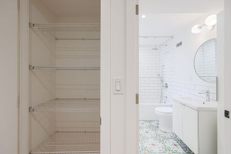 For Lease - 83 Clinton Street, Toronto, Ontario - Photo 2